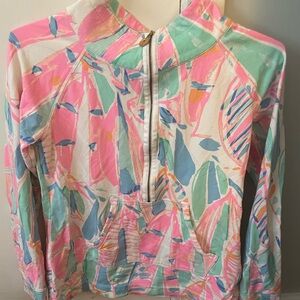 barely worn, smoke free and pet free house